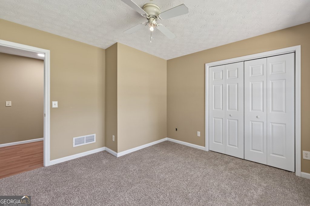 575 Mackinaw Drive Bethlehem - 38