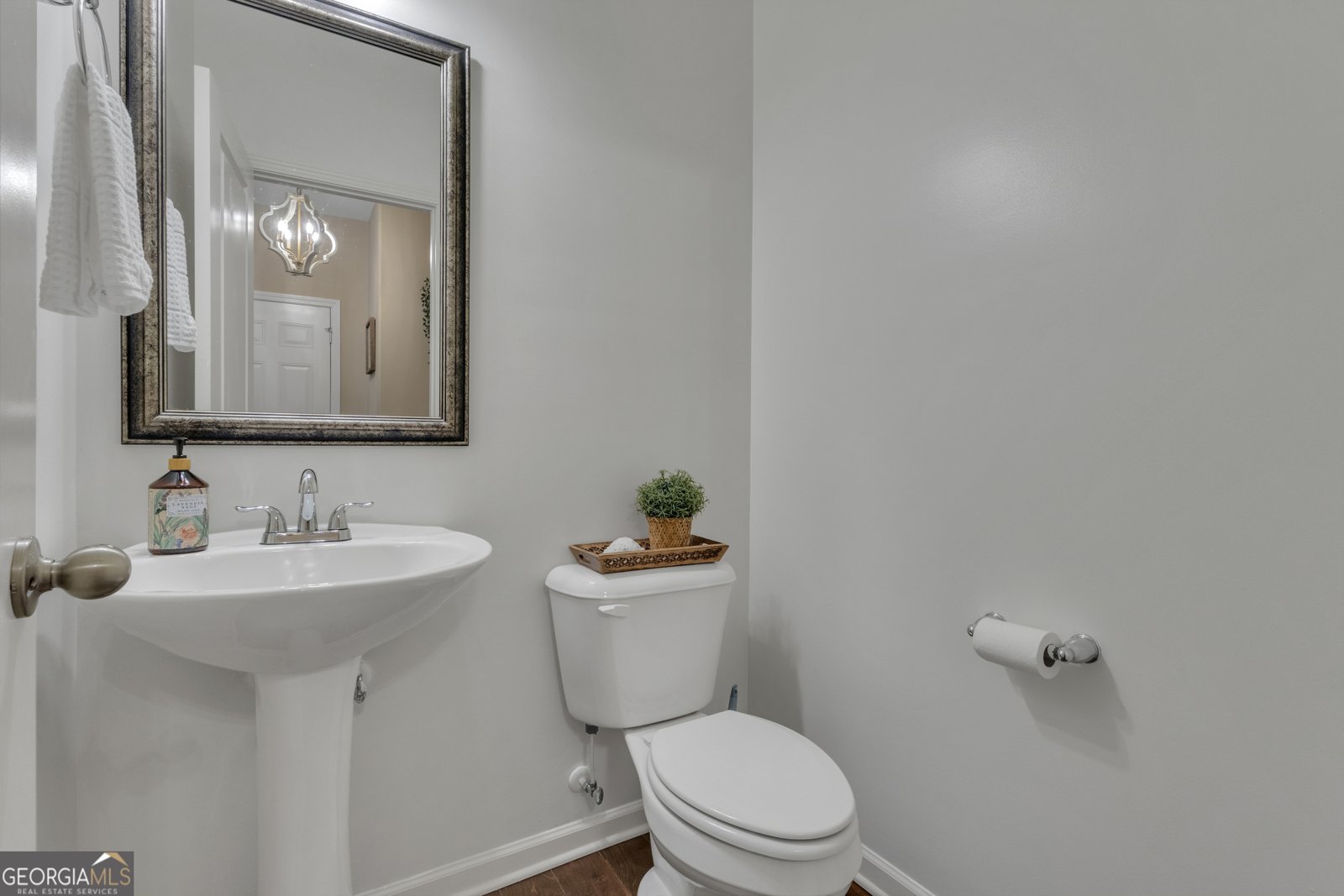 9 Marvin Gardens Sharpsburg - 1