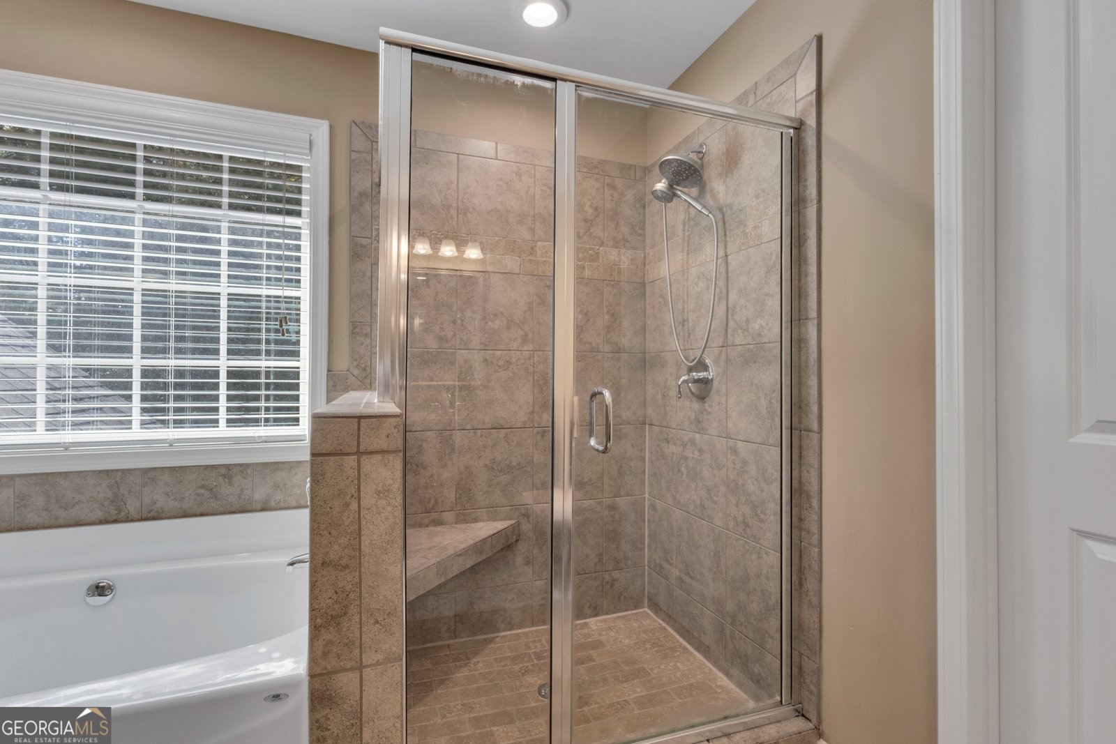 9 Marvin Gardens Sharpsburg - 11