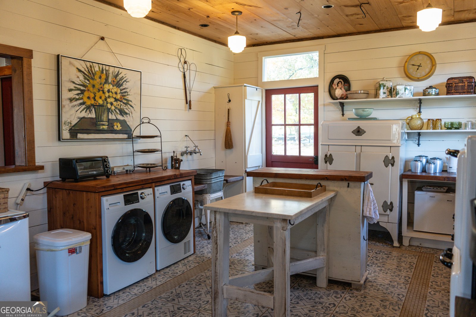 108 Underwood Street Cleveland - 14