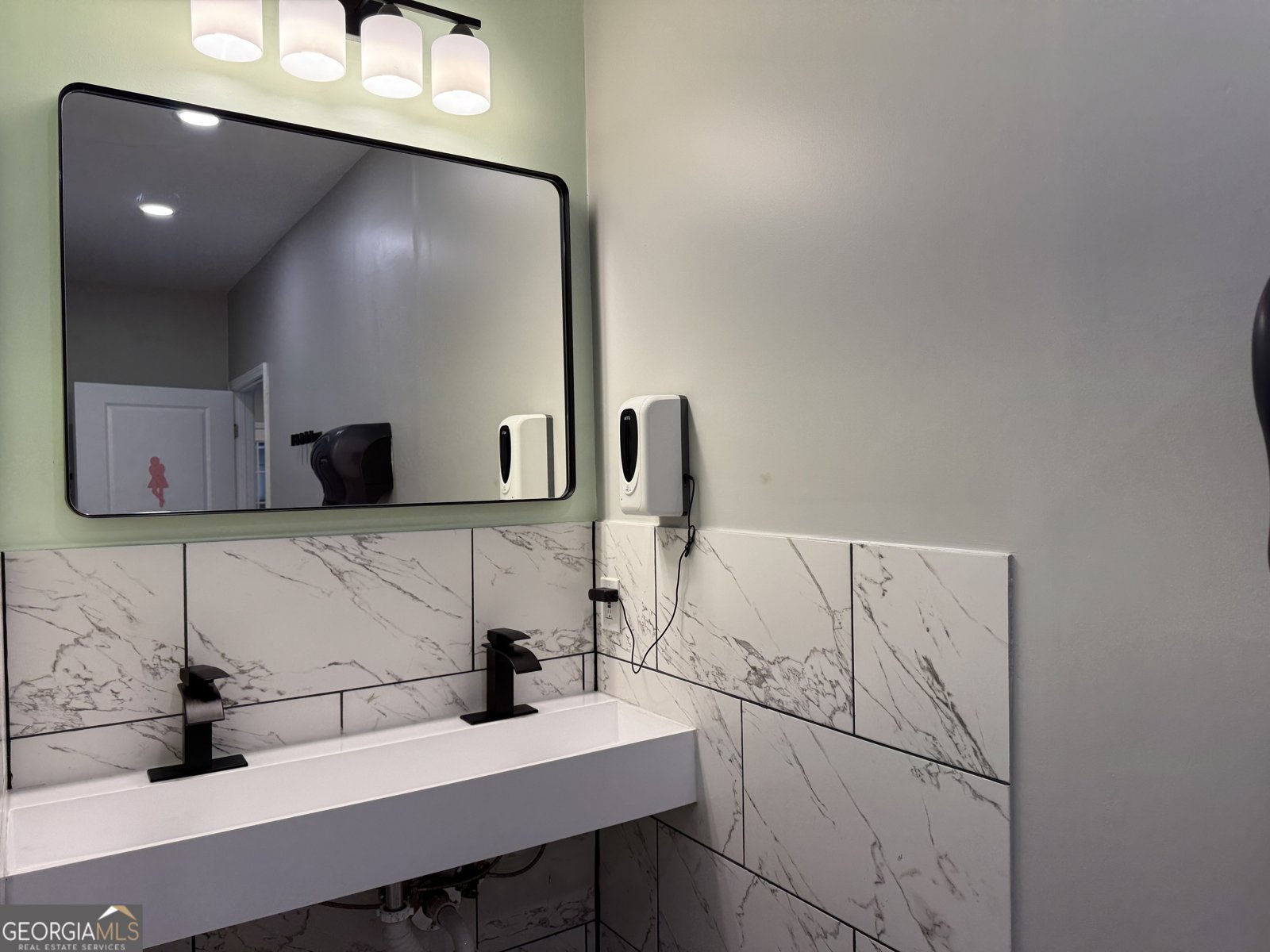 2015 Wingate Way Atlanta - 45