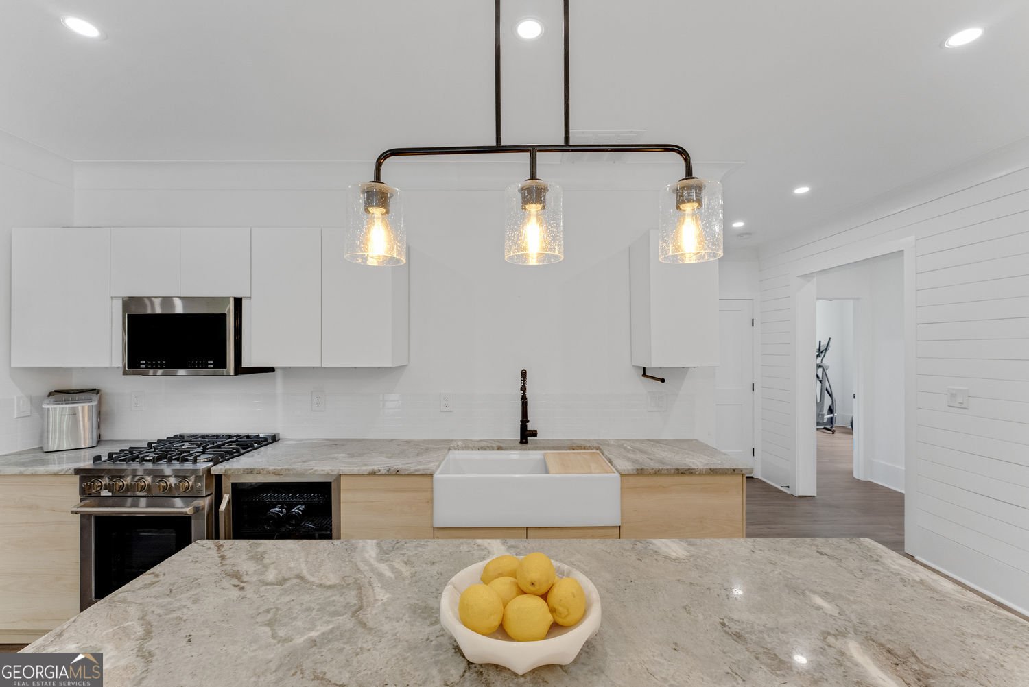 195 Horizon Hill Milton - 1