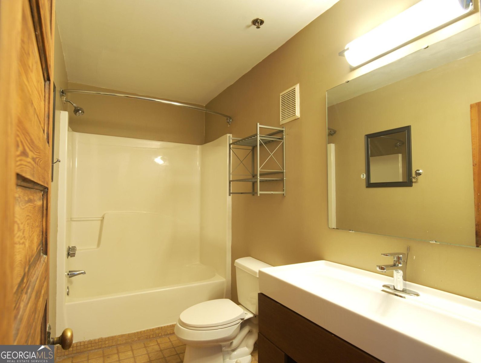 215 Mitchell Street Atlanta - 7