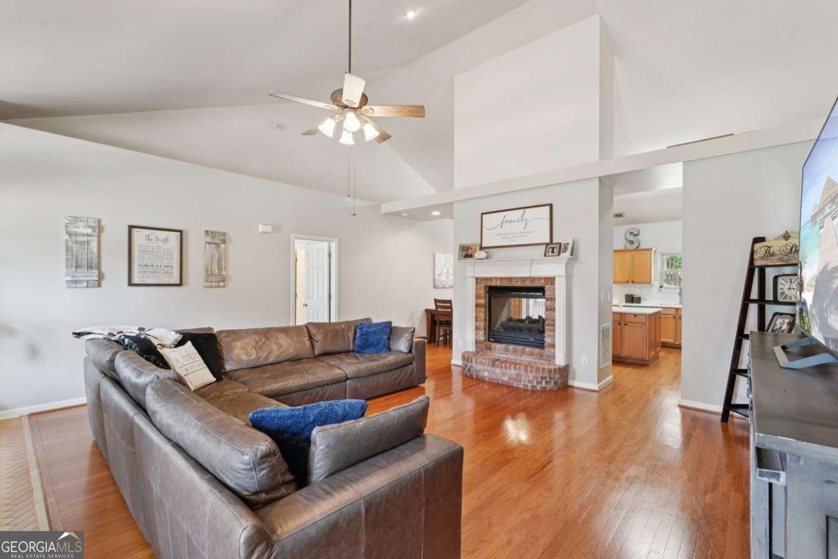 601 Redwood Lane Canton - 16