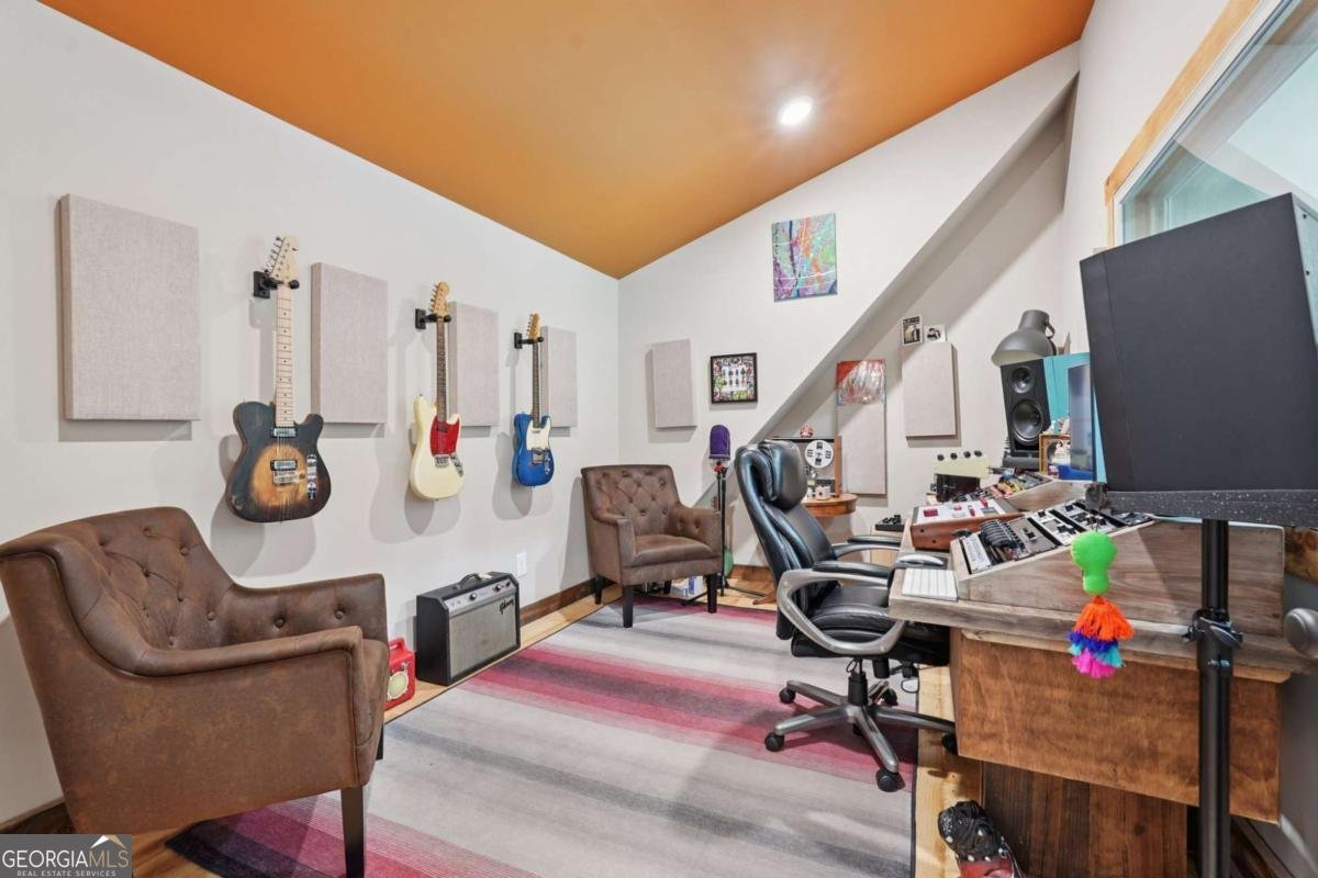 601 Redwood Lane Canton - 46