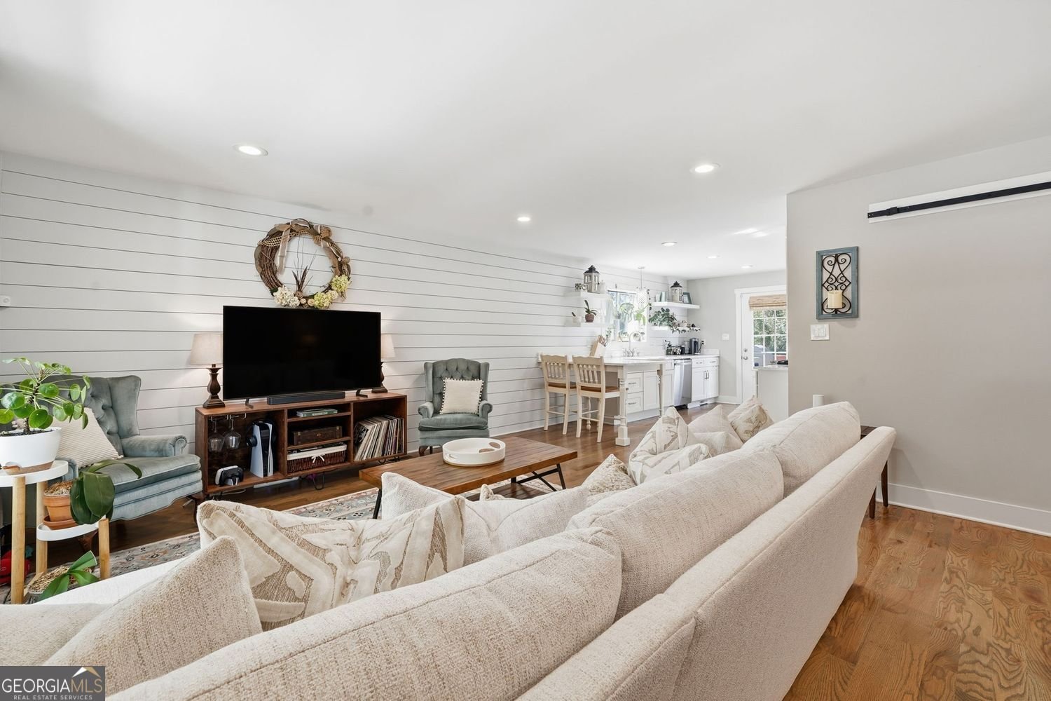 4706 Waters Road Woodstock - 12