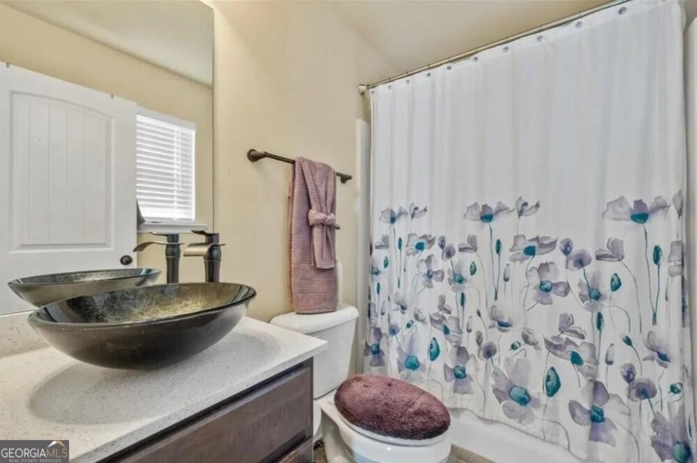 145 Thrushwood Drive Fayetteville - 37