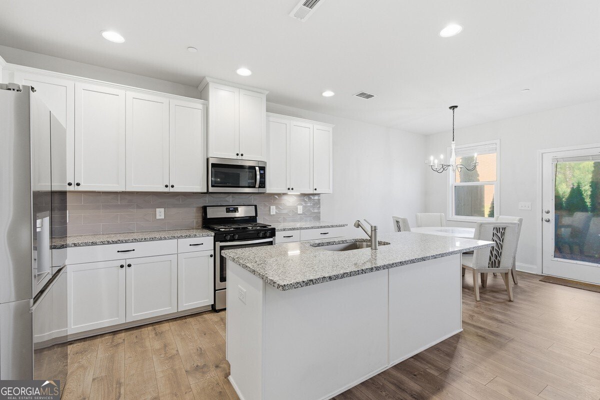 319 Hayden Circle Woodstock - 6