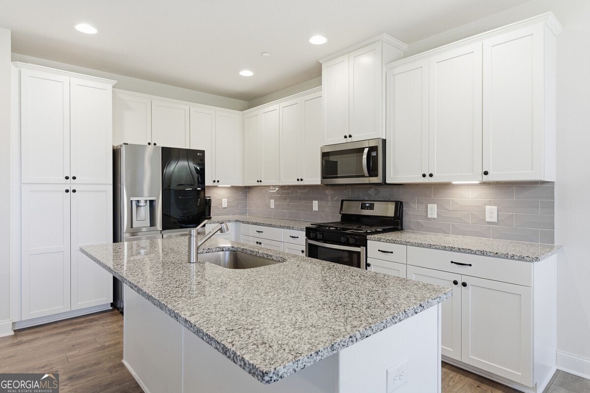 319 Hayden Circle Woodstock - 8