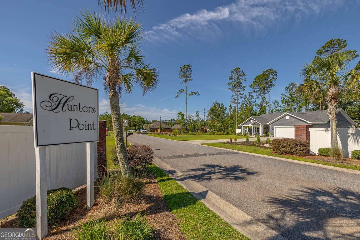 12 Hunters Drive Brunswick - 27