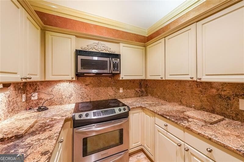 28410 Plantation Drive Atlanta - 11