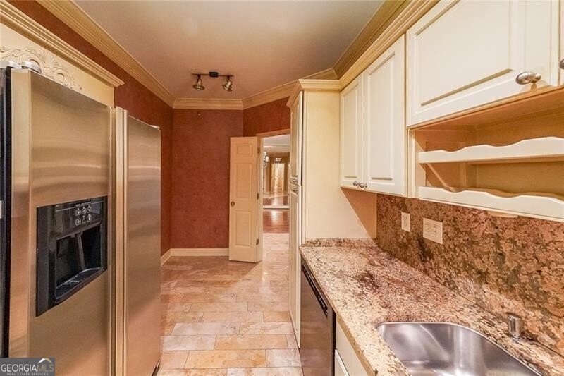 28410 Plantation Drive Atlanta - 12