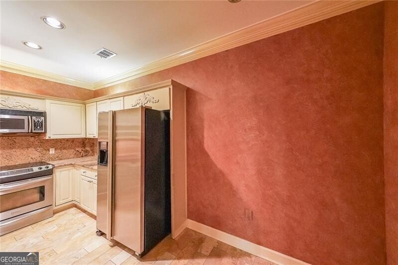 28410 Plantation Drive Atlanta - 8