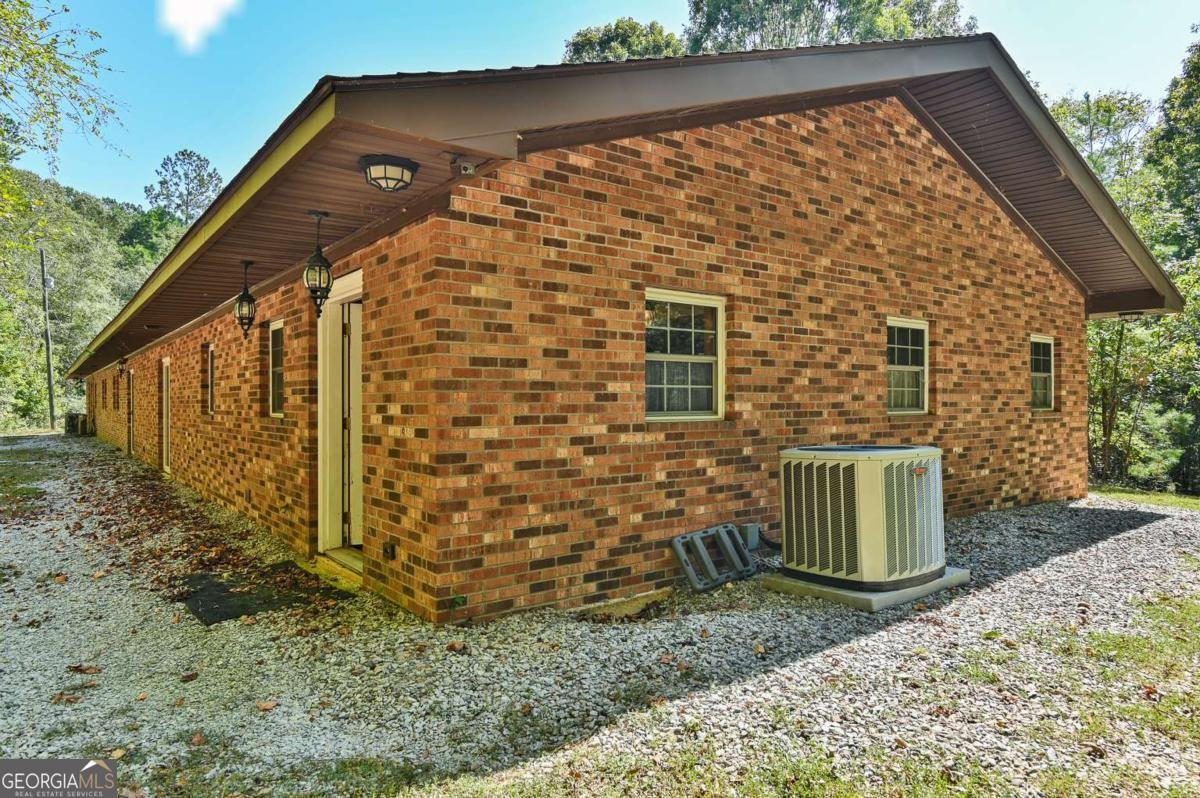 1163 Nickville Road Elberton - 33