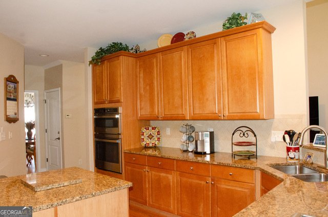 1550 Laurelhill Drive Lawrenceville - 17