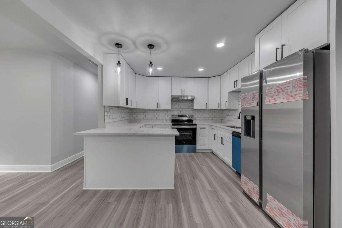 945 King Road Riverdale - 16