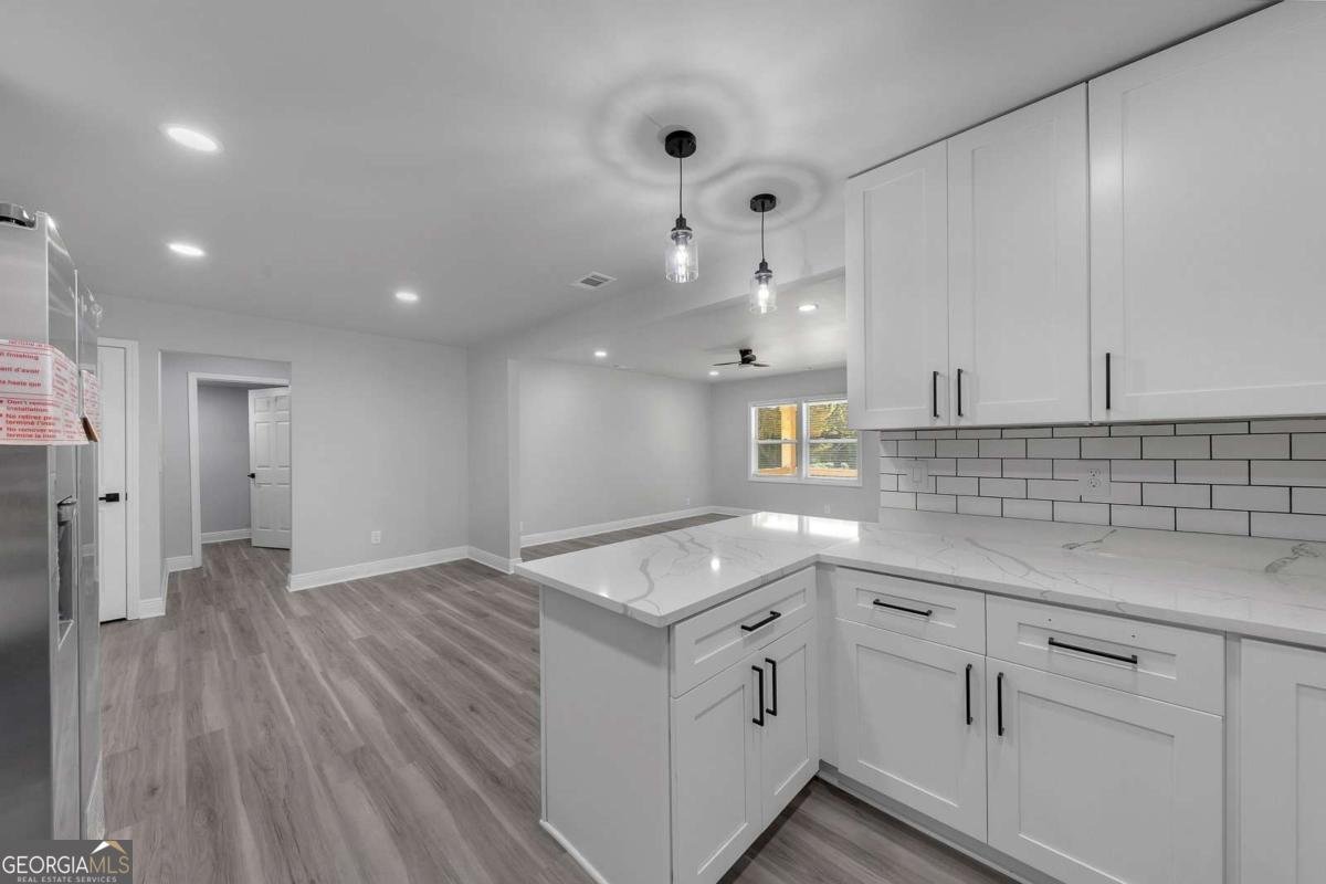 945 King Road Riverdale - 19