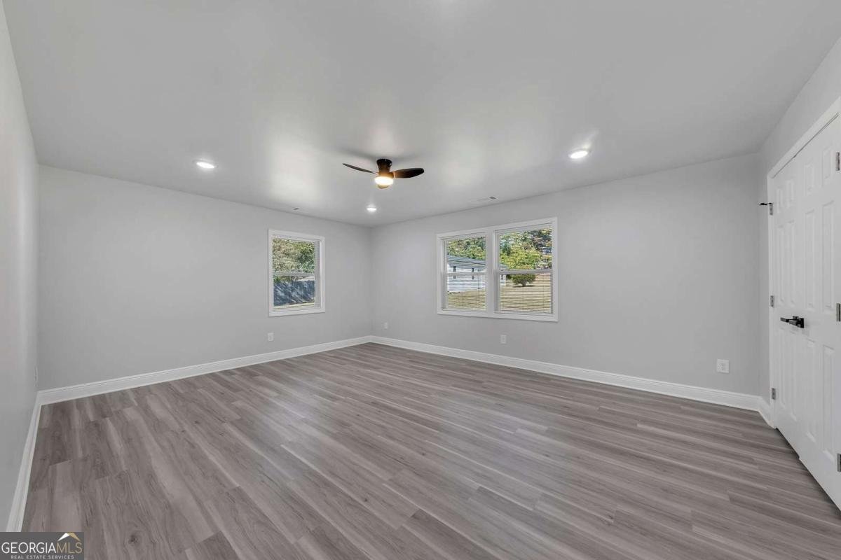 945 King Road Riverdale - 20