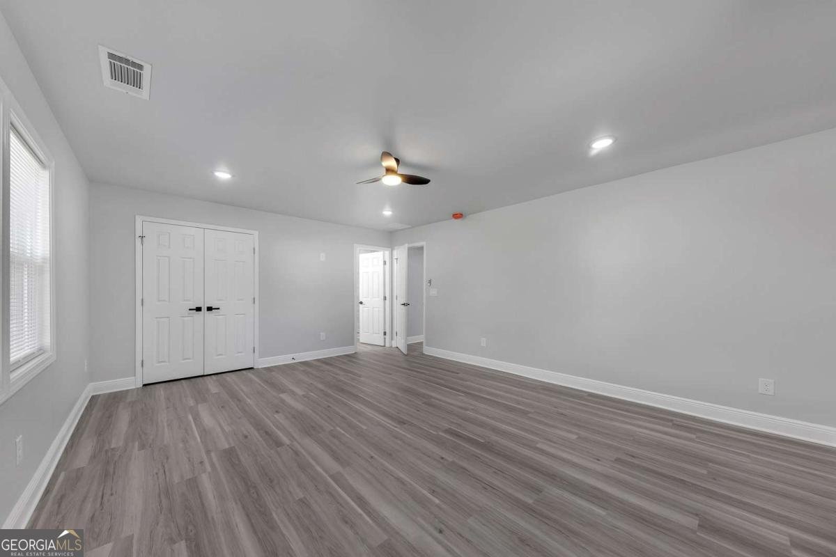 945 King Road Riverdale - 21