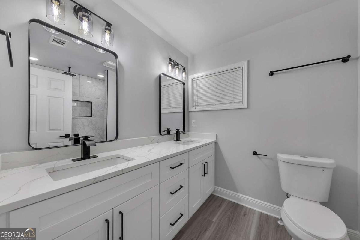 945 King Road Riverdale - 22