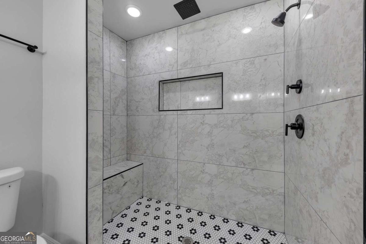 945 King Road Riverdale - 23