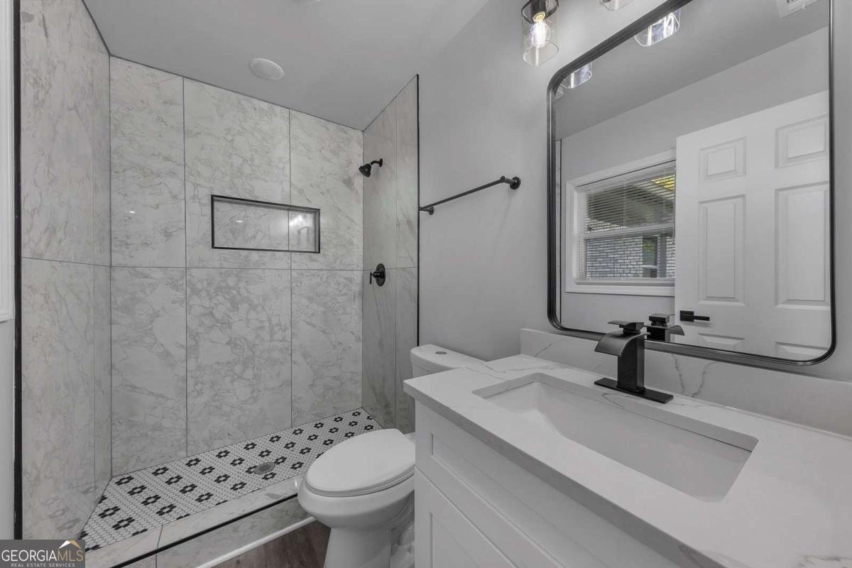 945 King Road Riverdale - 28