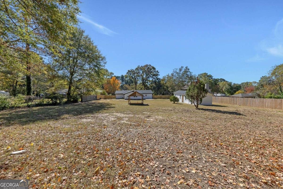 945 King Road Riverdale - 40