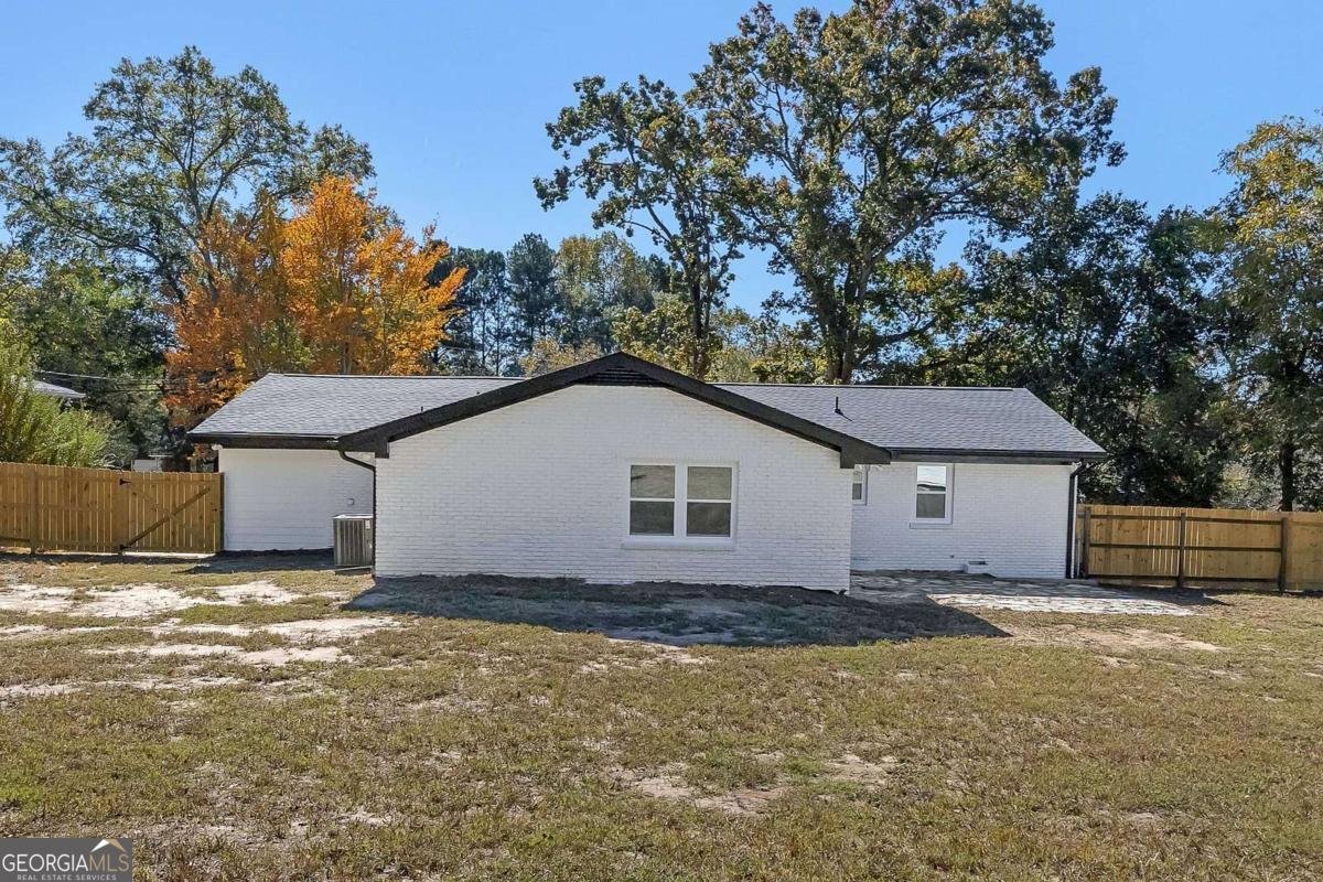 945 King Road Riverdale - 42