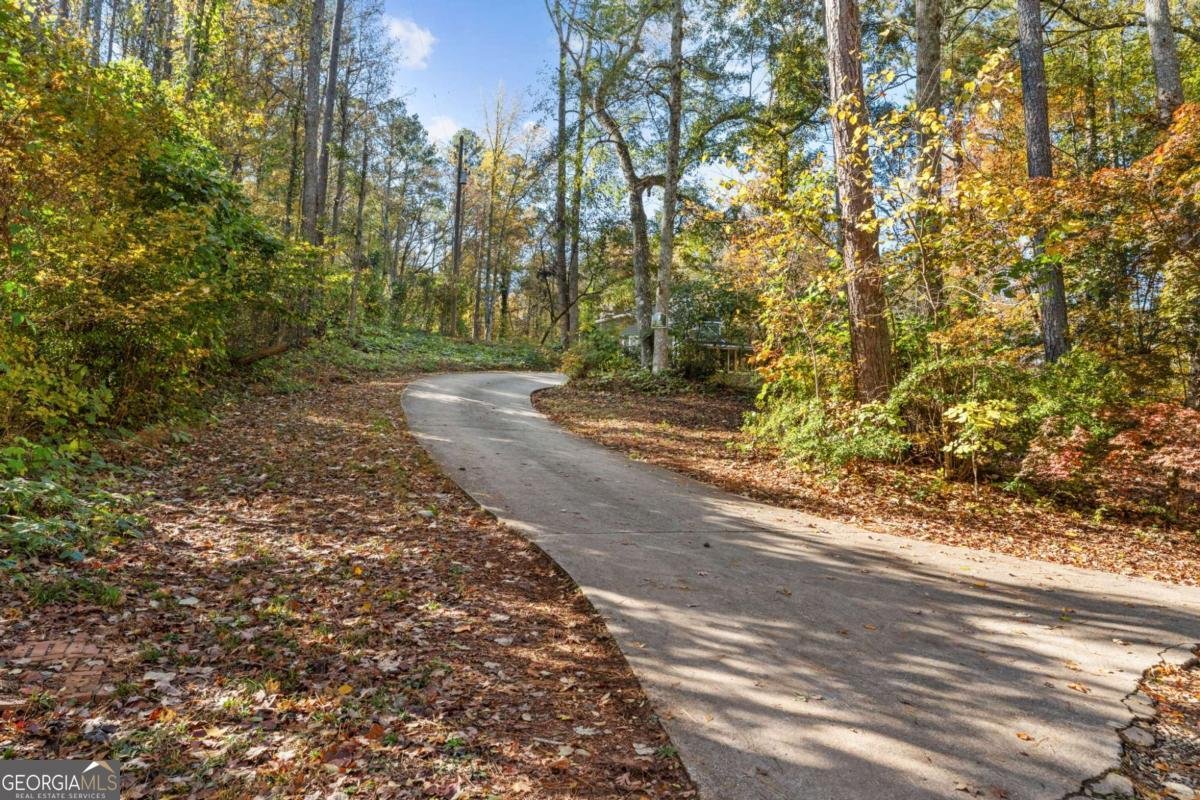 1826 Austin Bridge Road Douglasville - 37