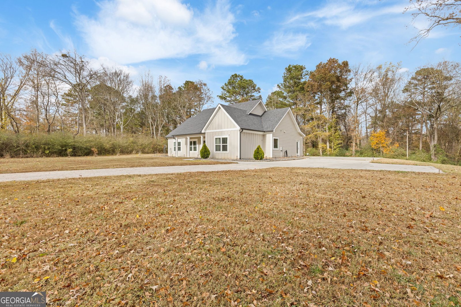 4201 Holly Springs Road Gillsville - 4
