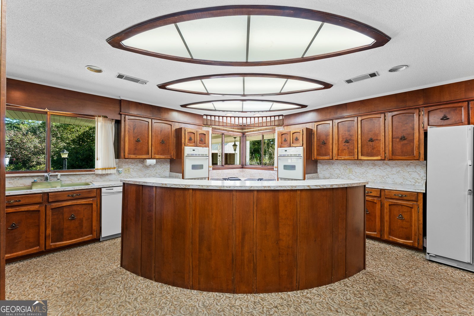 904 Ash Street Springfield - 43