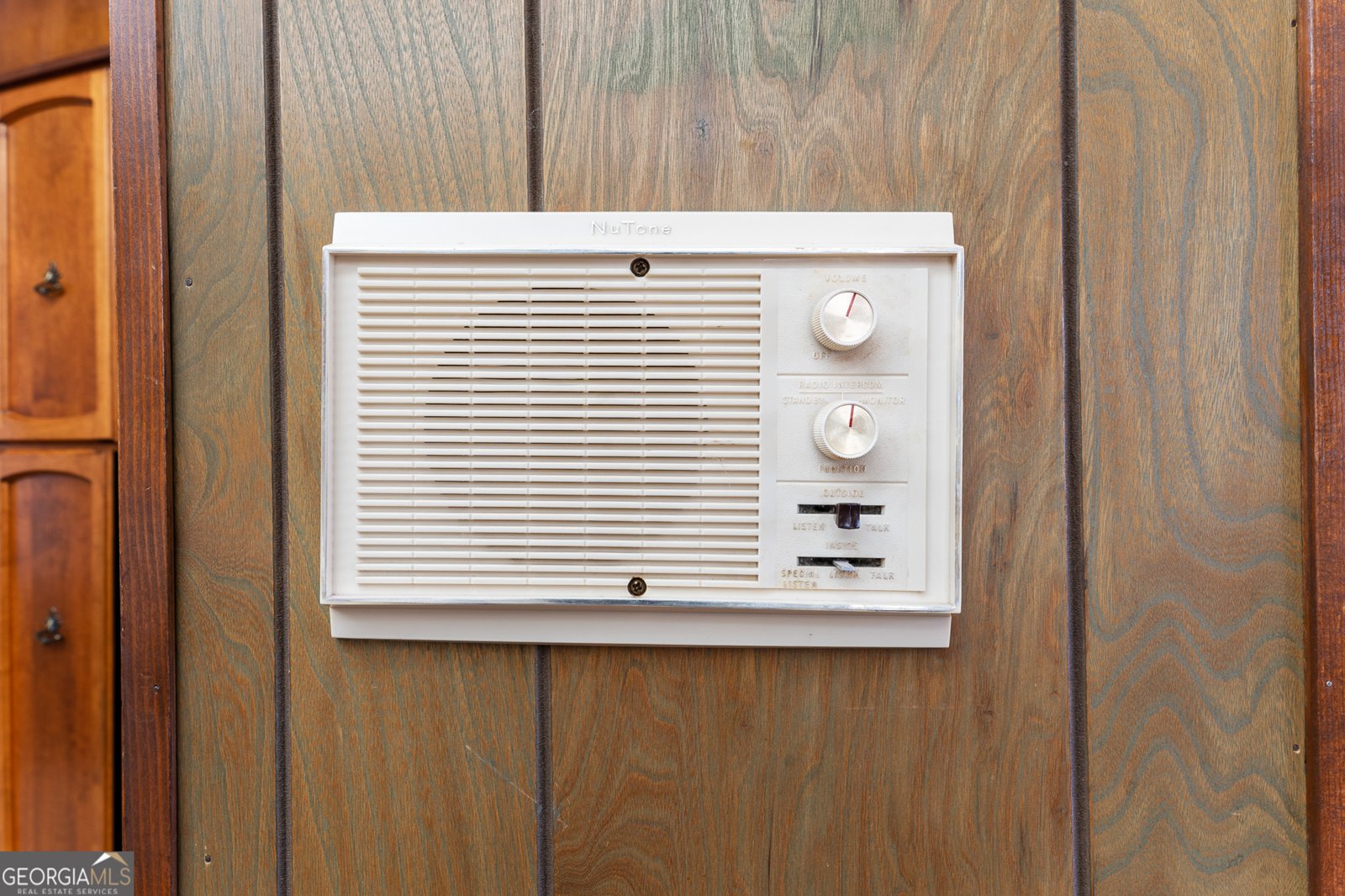 904 Ash Street Springfield - 77