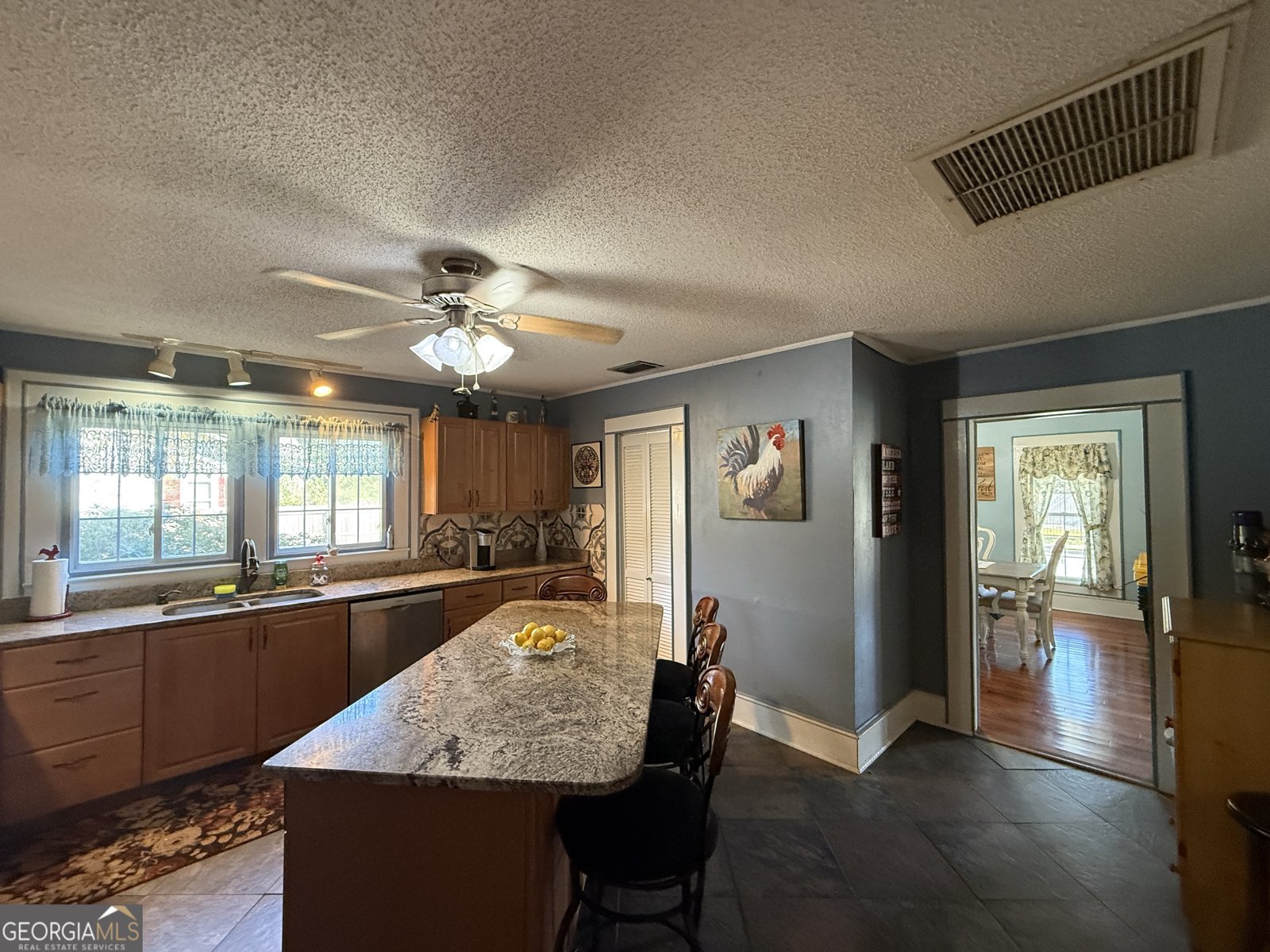 219 College Street Pembroke - 9