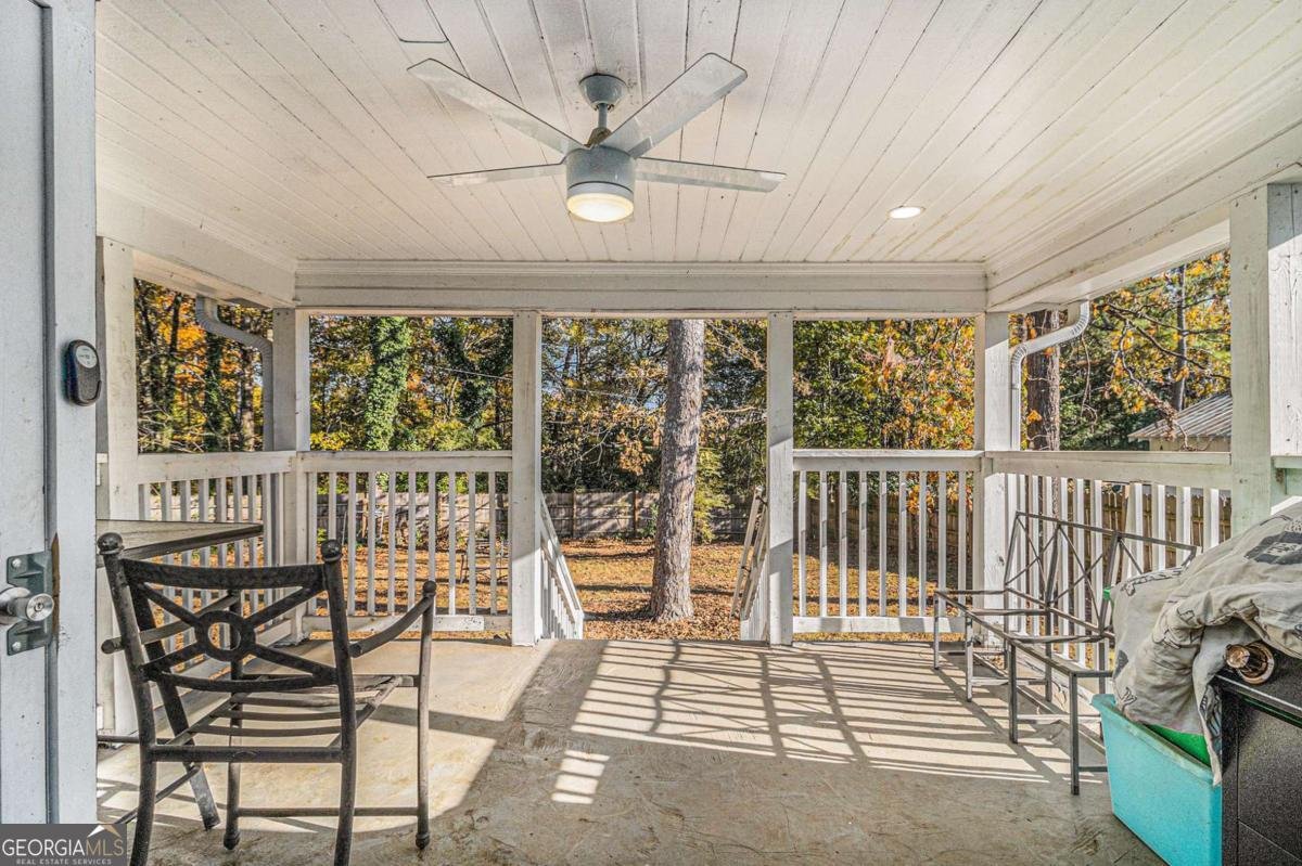 1516 Young Road Lithonia - 36