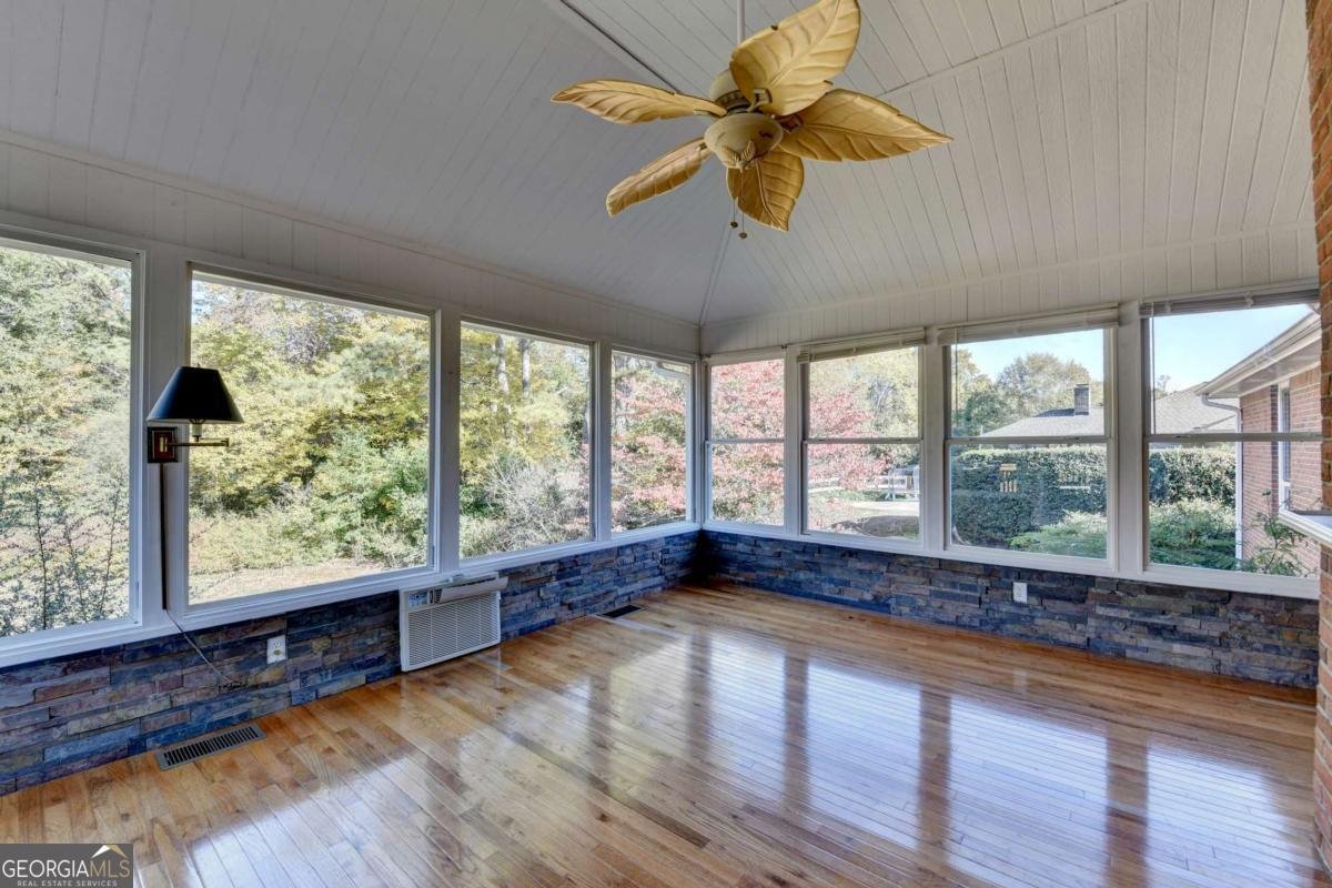 600 Rounsaville Road Roswell - 14