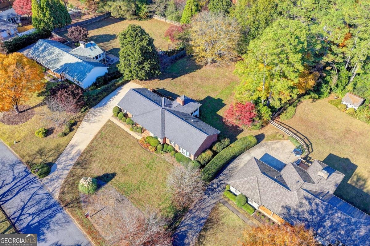 600 Rounsaville Road Roswell - 35