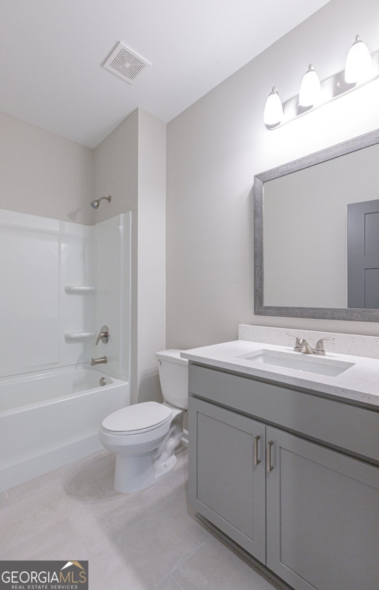 204 Maddington Ct. Senoia - 28