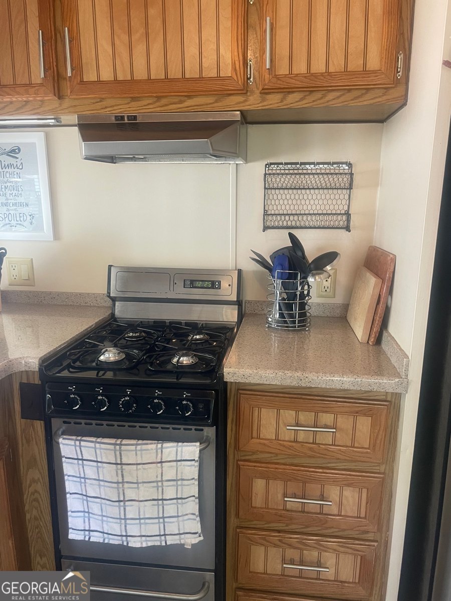 32 Yogi Bear Boulevard Cleveland - 13