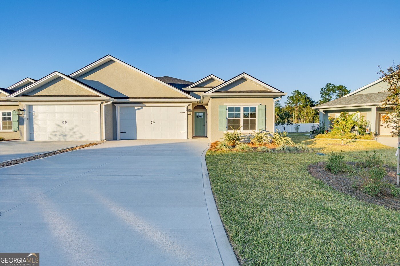 208 The Villas Way Kingsland - main photo