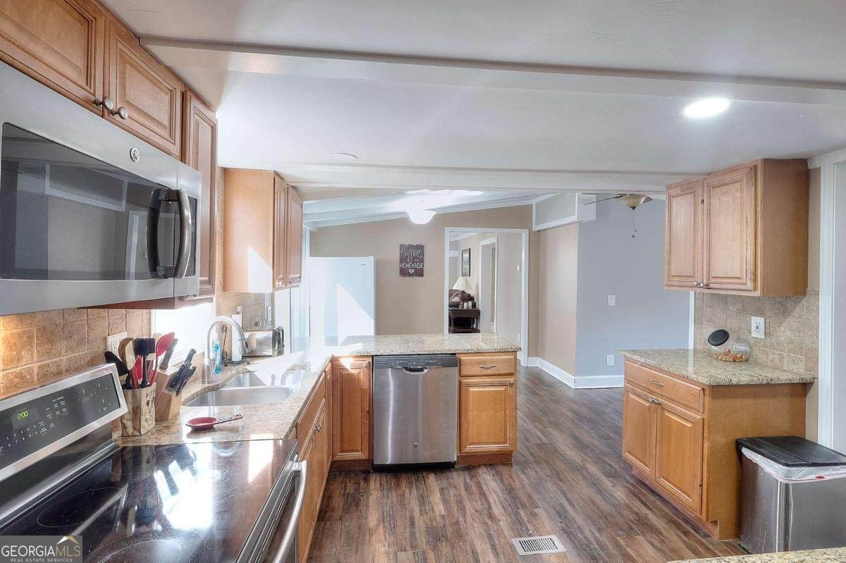 96 Highway 81 Oxford - 6