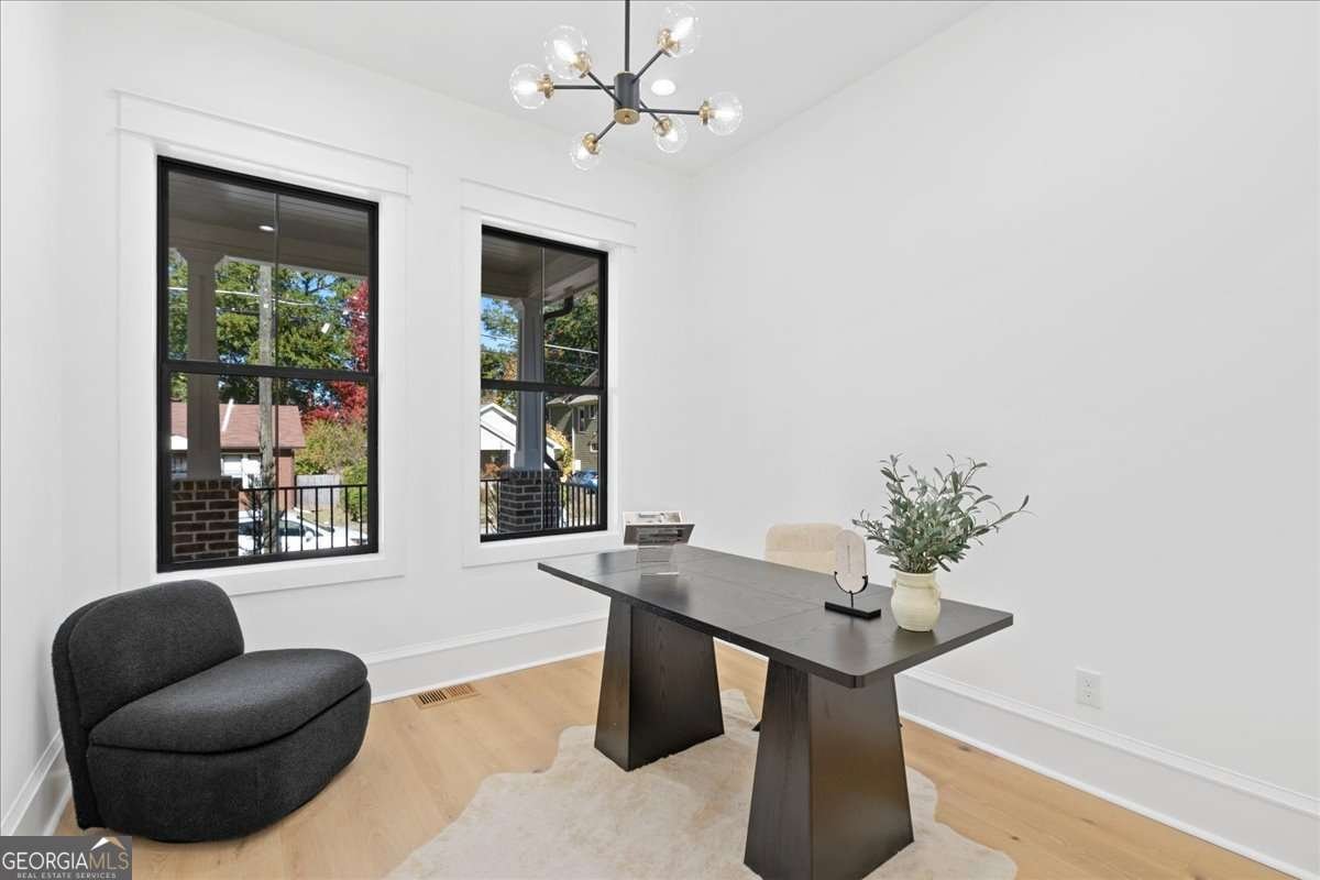 247 Greenwood Circle Decatur - 12