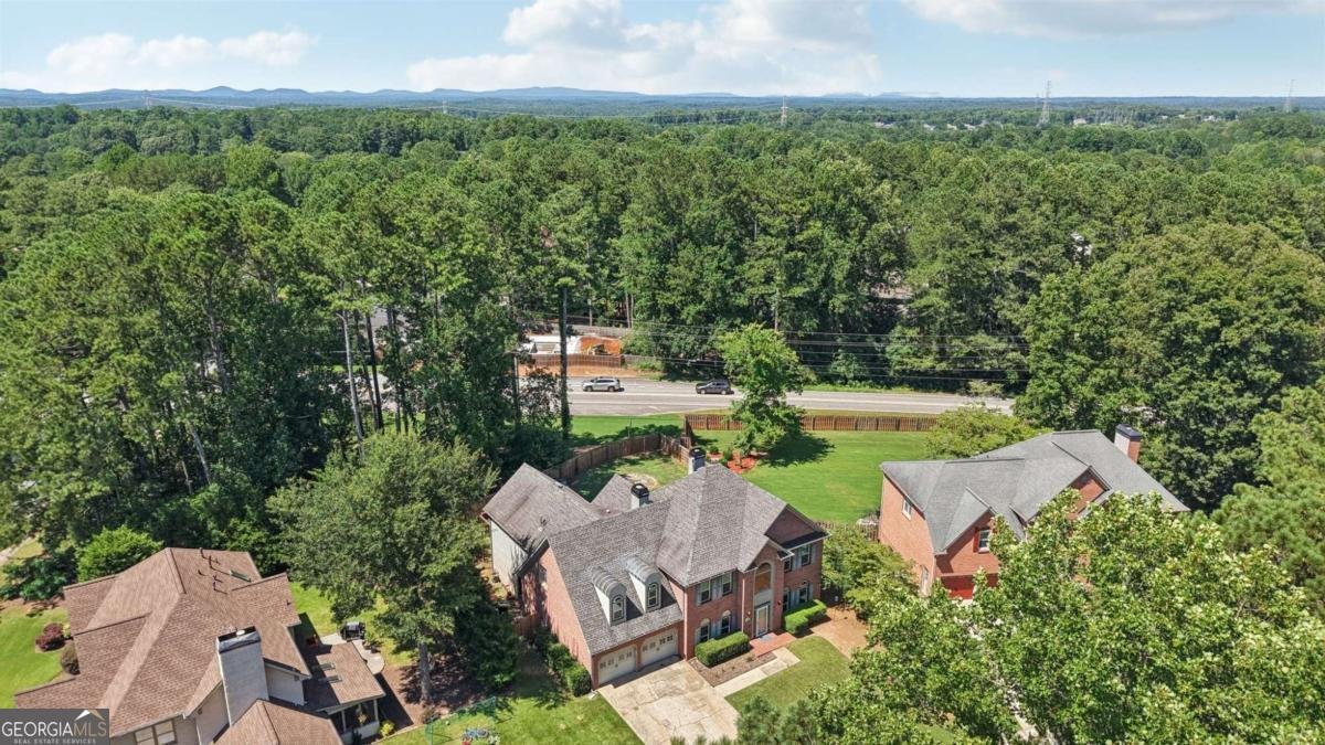 1496 Fallsbrook Court Acworth - 10