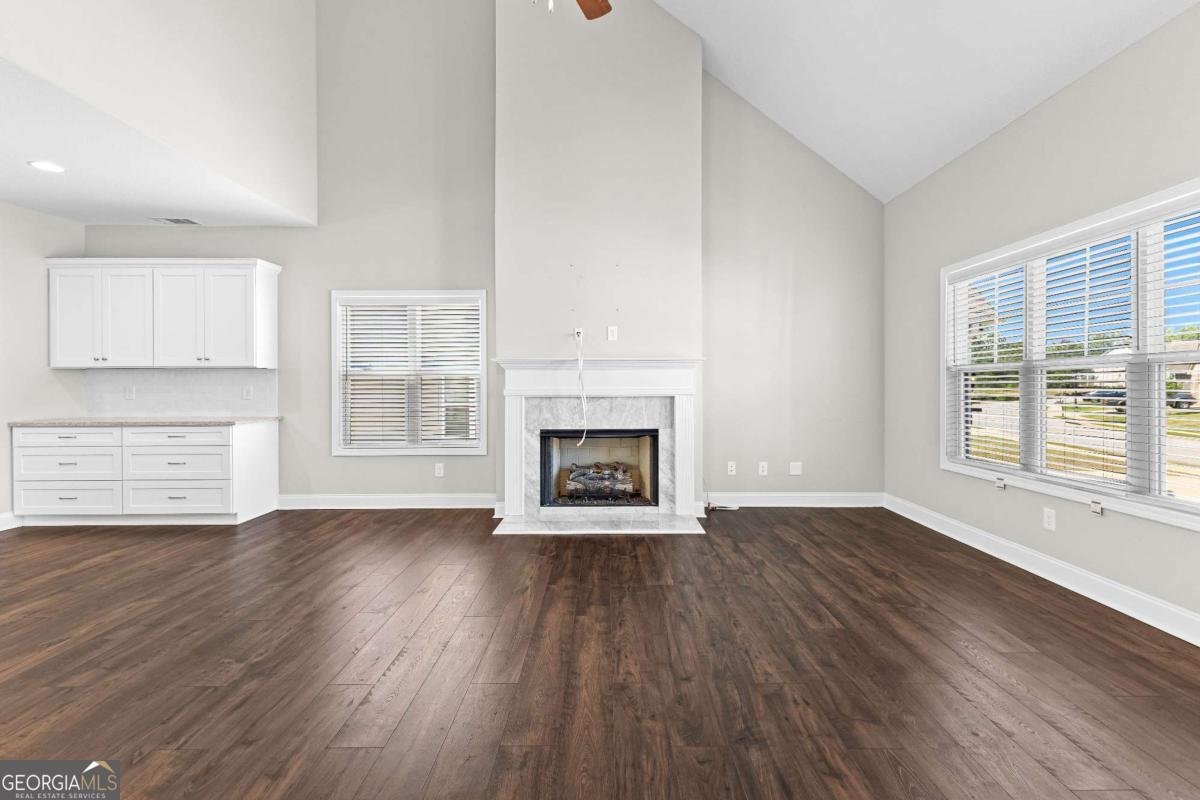 517 Lago Court Lagrange - 8