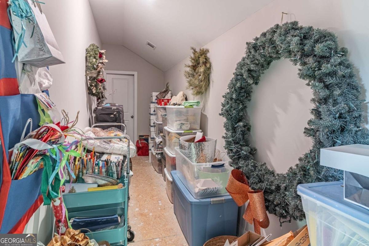 5243 Noble Oak Cove Gainesville - 30