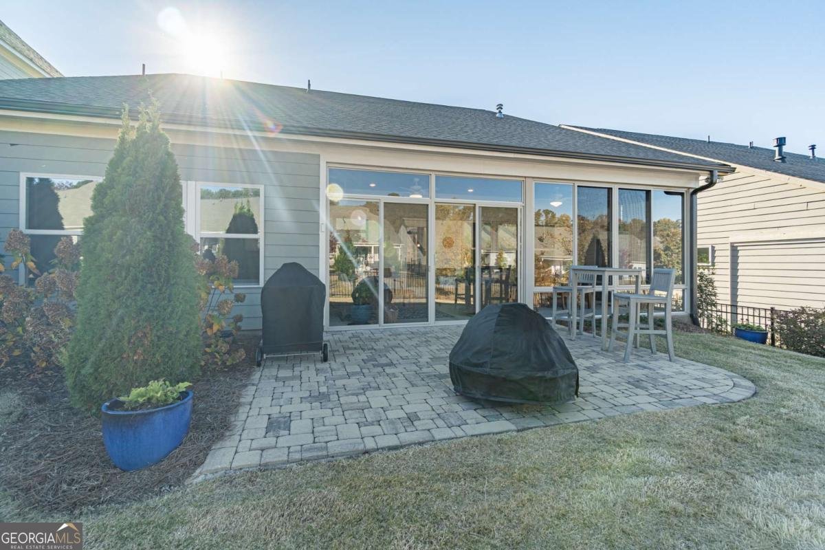 5243 Noble Oak Cove Gainesville - 33