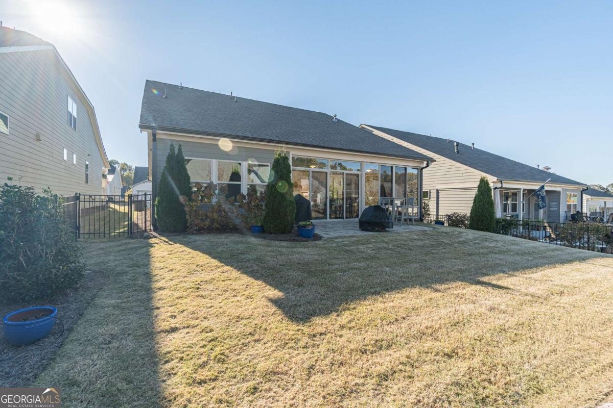 5243 Noble Oak Cove Gainesville - 34