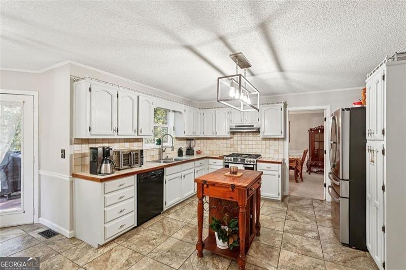 39 HAMPTON Way Carrollton - 14