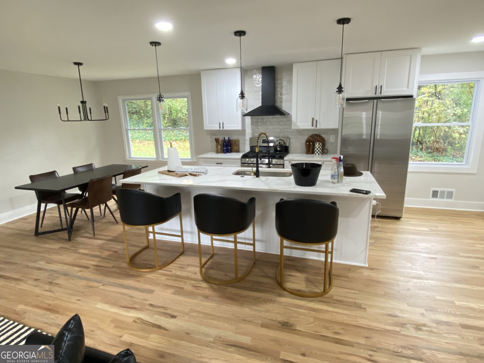 323 West Claiborne Court Marietta - 11