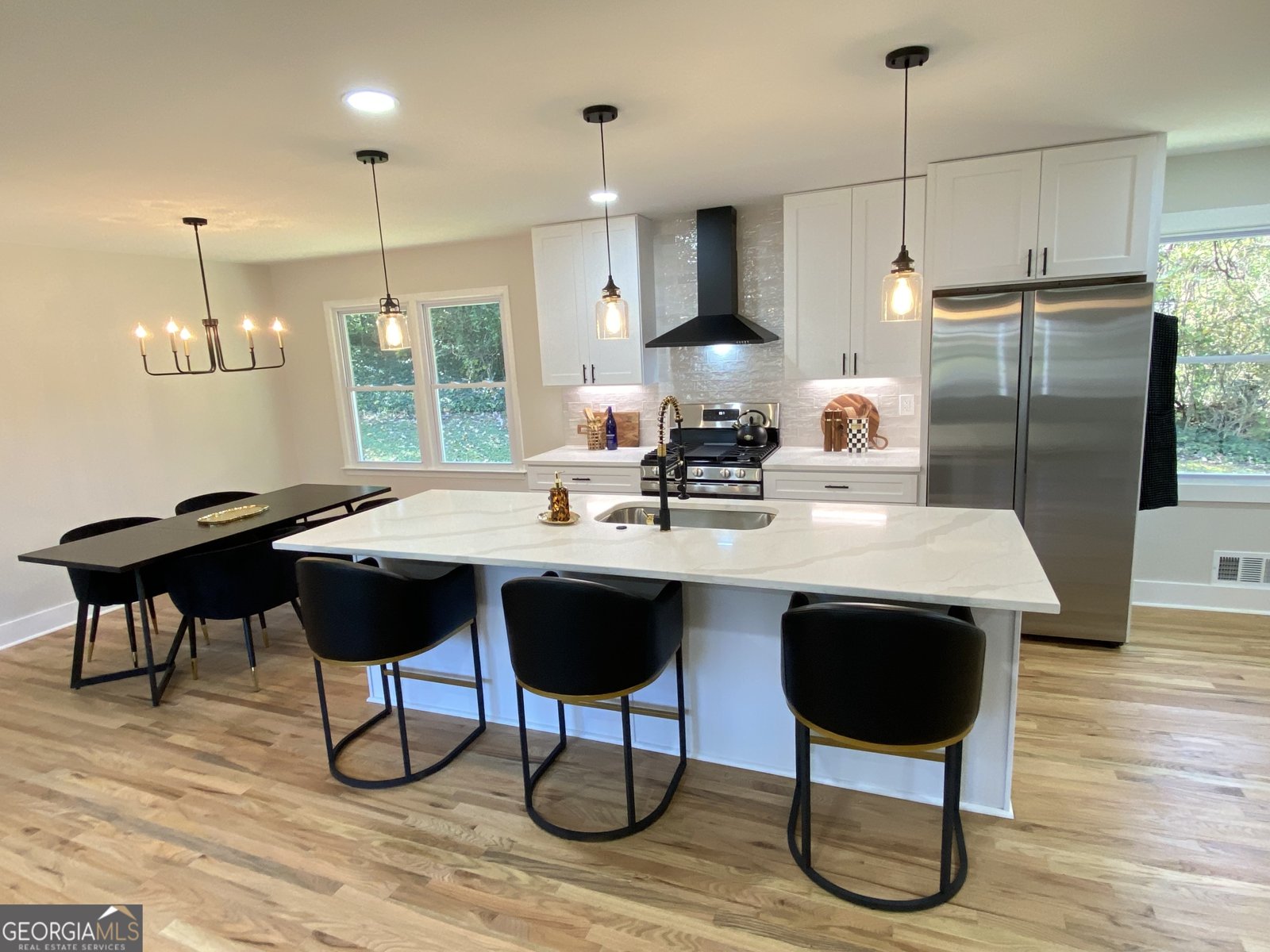 323 West Claiborne Court Marietta - 8