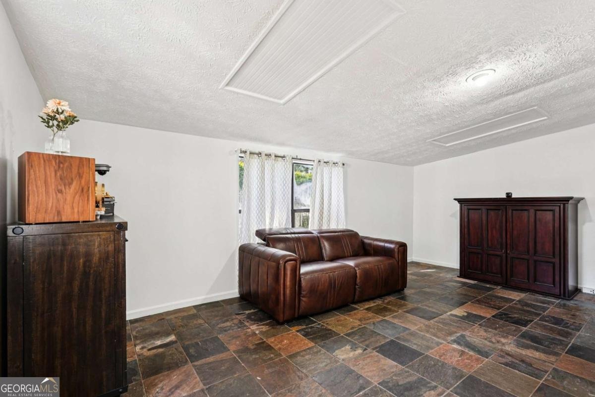 2411 Hidden Hills Drive Marietta - 14